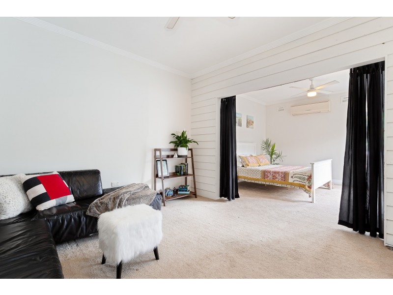 19 Albert Street, Warners Bay NSW 2282