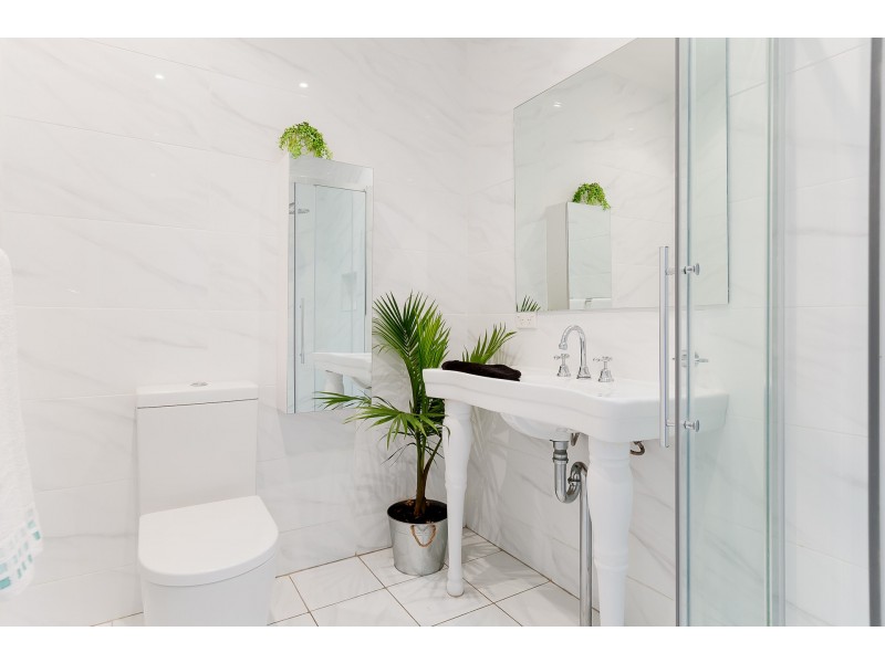 19 Albert Street, Warners Bay NSW 2282