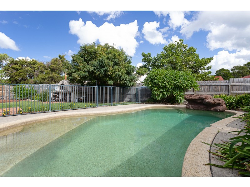 19 Albert Street, Warners Bay NSW 2282