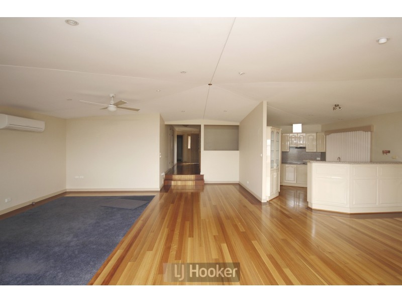 6 Cecil Avenue, Wangi Wangi NSW 2267