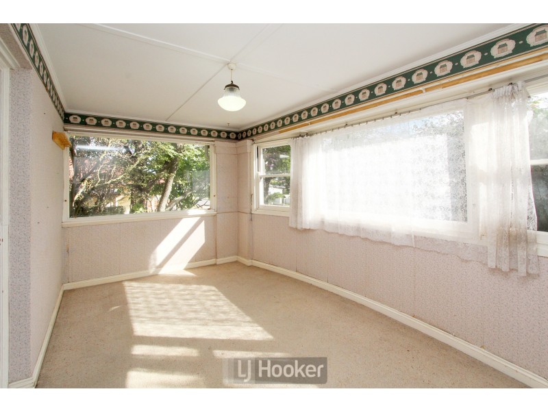 22 Albert Street, Speers Point NSW 2284