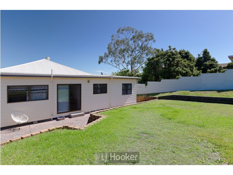 17 Speers Street, Speers Point NSW 2284
