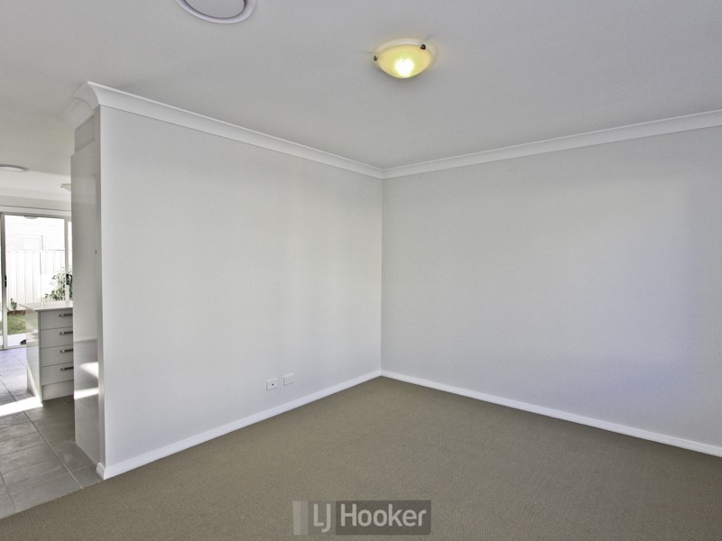 15/247-249 Warners Bay Road, Mount Hutton NSW 2290