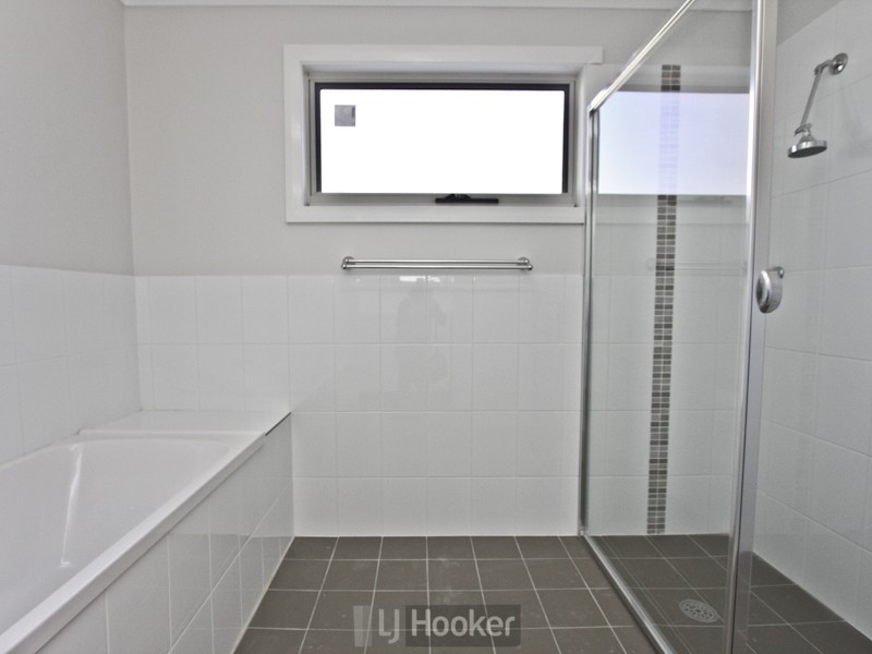 15/247-249 Warners Bay Road, Mount Hutton NSW 2290