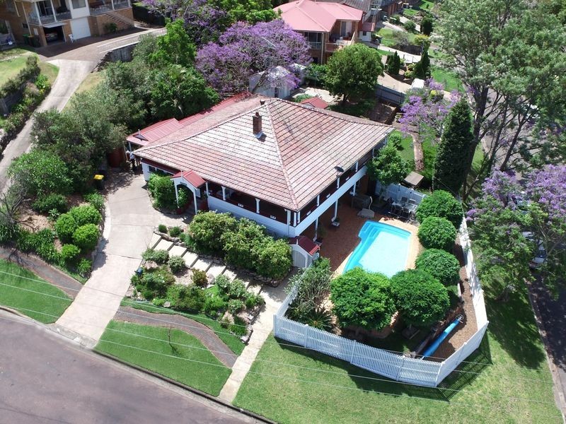 2 Gilwell Close, Fennell Bay NSW 2283