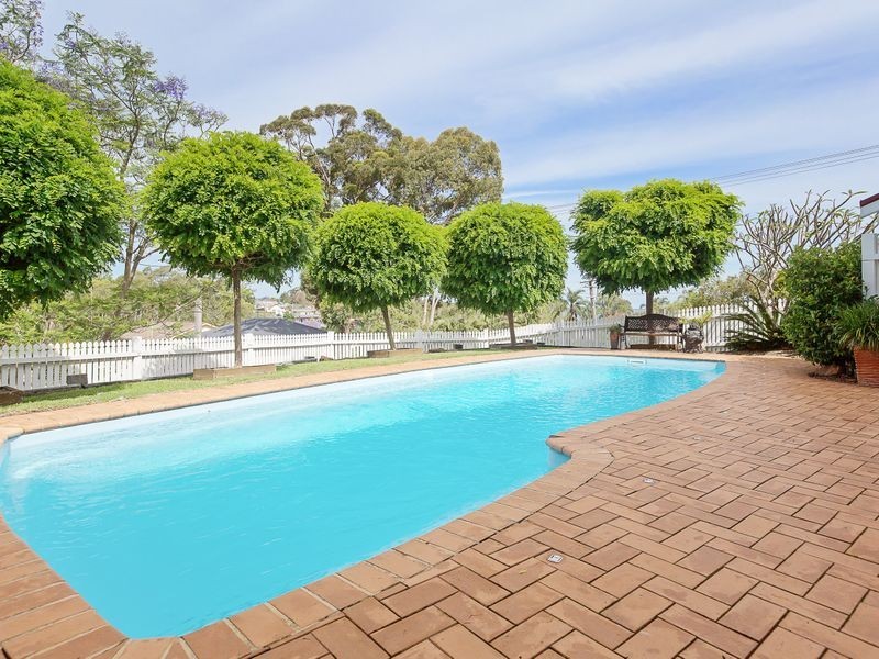 2 Gilwell Close, Fennell Bay NSW 2283