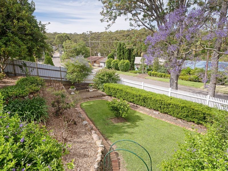 2 Gilwell Close, Fennell Bay NSW 2283