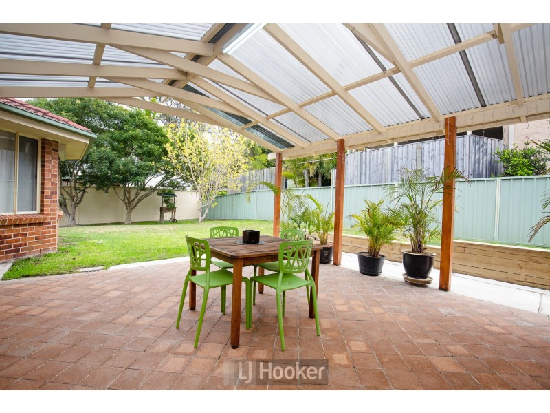 4 Lakeshore Close, Kilaben Bay NSW 2283