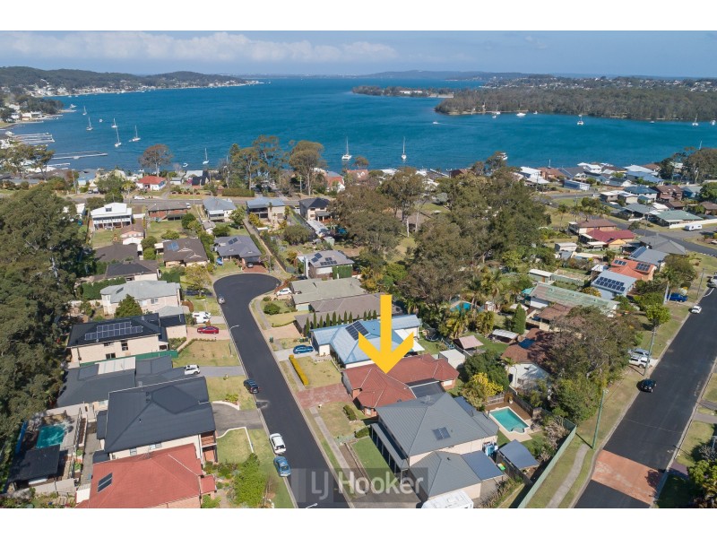 4 Lakeshore Close, Kilaben Bay NSW 2283