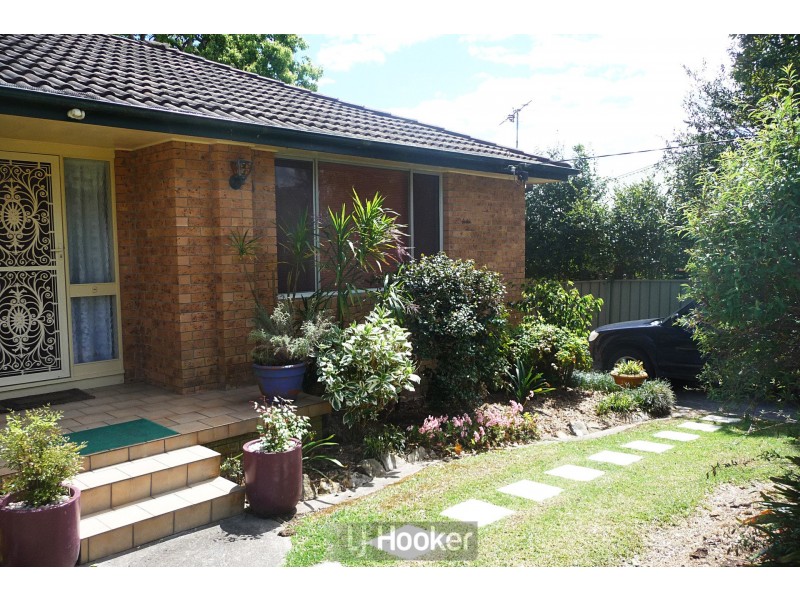 9 Dora Street, Morisset NSW 2264