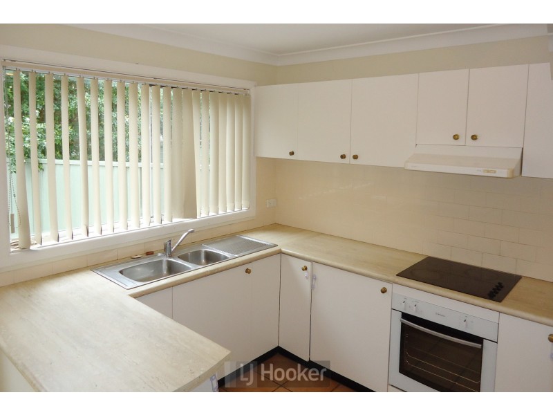 4/33-39 Haddon Crescent, Marks Point NSW 2280