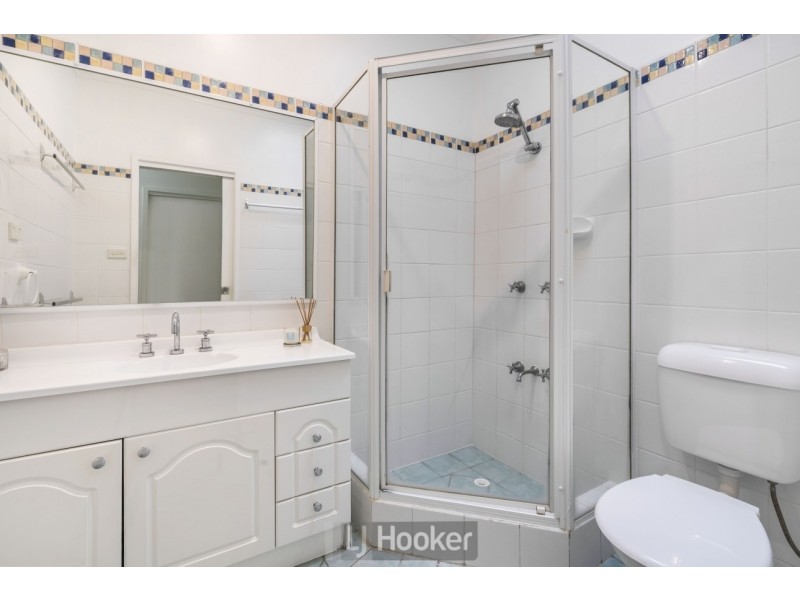 9 Hughes Avenue, Warners Bay NSW 2282