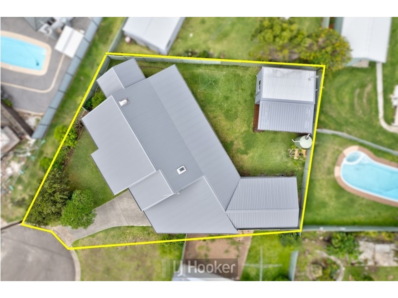 9 Hughes Avenue, Warners Bay NSW 2282