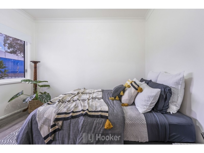 9 Hughes Avenue, Warners Bay NSW 2282