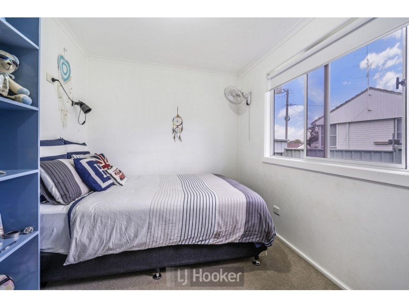 9 Hughes Avenue, Warners Bay NSW 2282