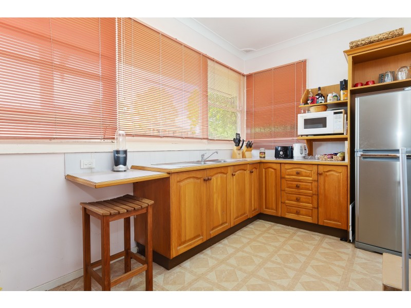 12 Valentine Crescent, Valentine NSW 2280