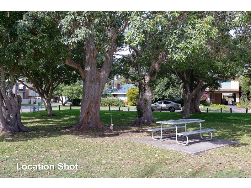 12 Valentine Crescent, Valentine NSW 2280