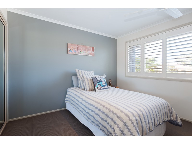 3 Boatmans Row, Eleebana NSW 2282