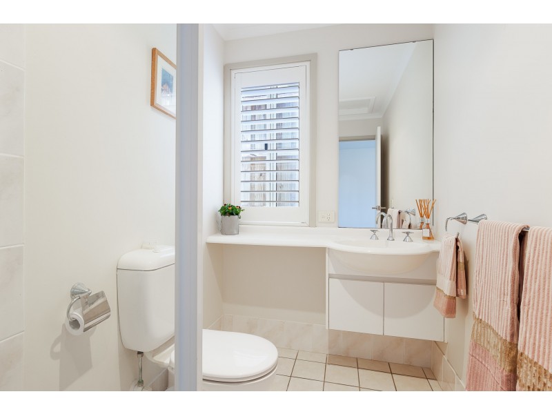3 Boatmans Row, Eleebana NSW 2282