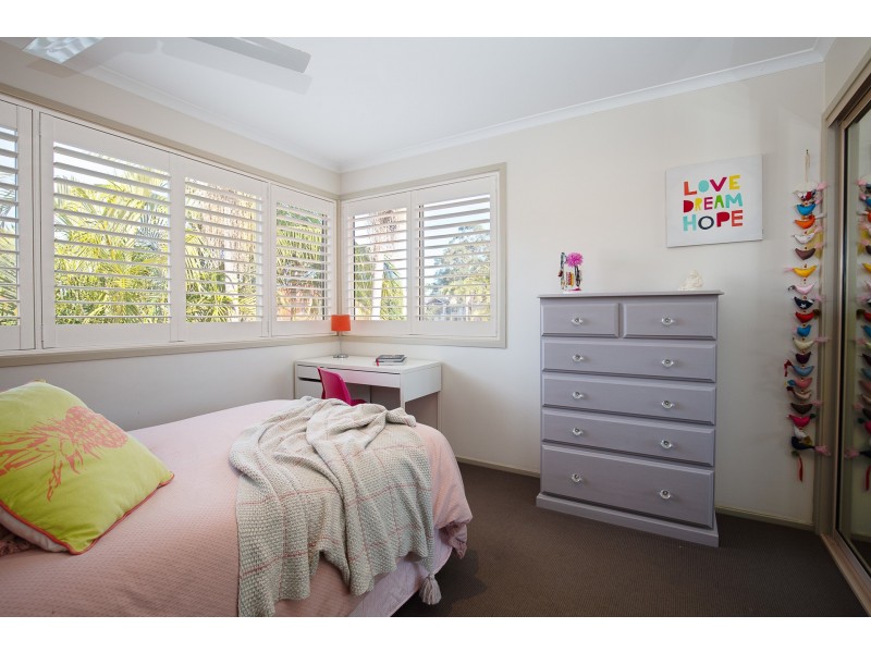 3 Boatmans Row, Eleebana NSW 2282