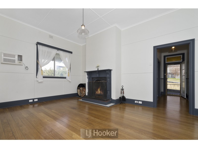 9 Fourth Street, Boolaroo NSW 2284