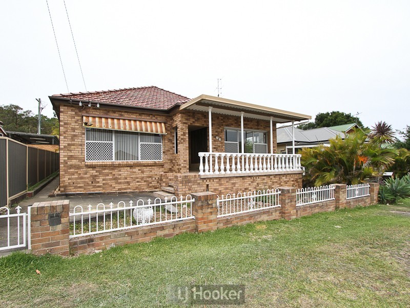 52 Vista Parade, Belmont NSW 2280