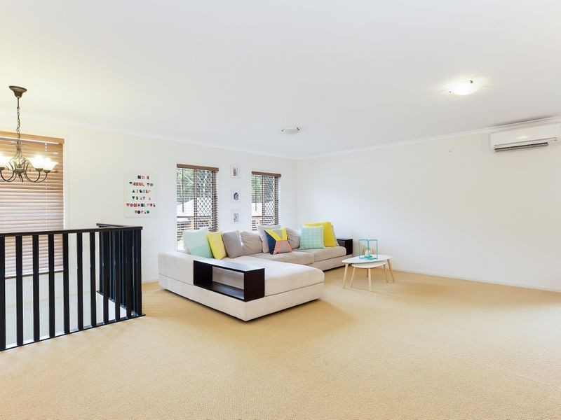 18 Darjamur Close, Tingira Heights NSW 2290