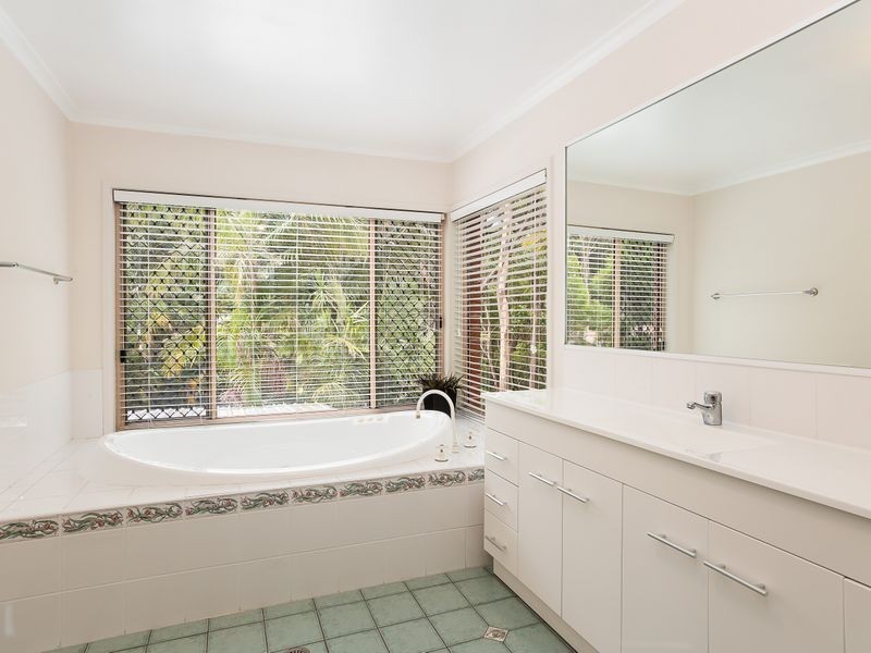 18 Darjamur Close, Tingira Heights NSW 2290