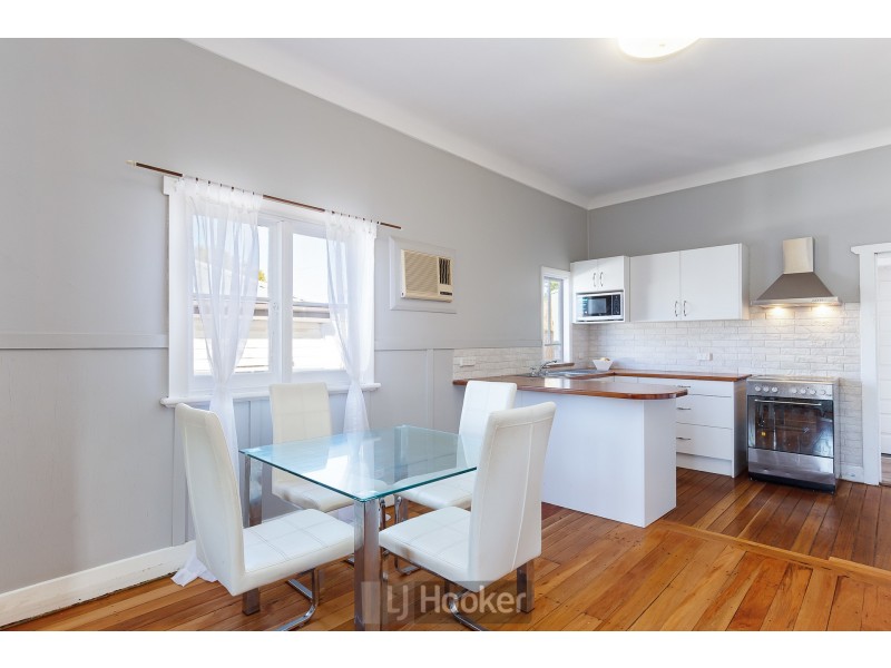 24 Illawarra Avenue, Cardiff NSW 2285