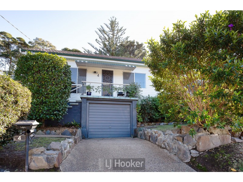 4 Kirkdale Drive, Kotara South NSW 2289