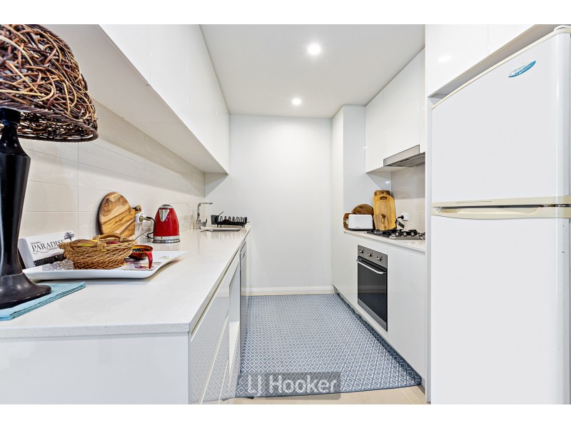 212/2 Howard Street, Warners Bay NSW 2282