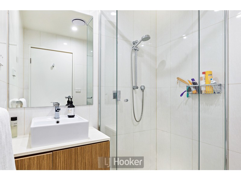 212/2 Howard Street, Warners Bay NSW 2282