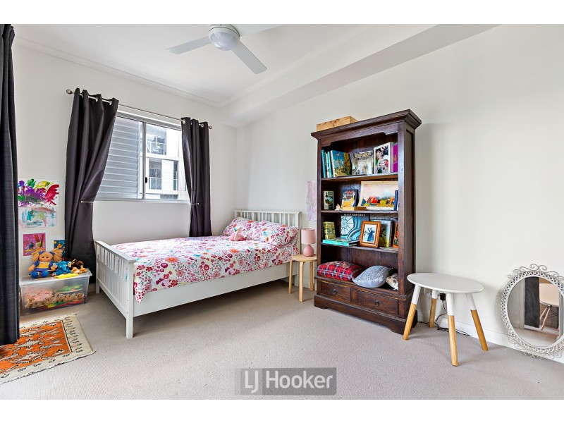 212/2 Howard Street, Warners Bay NSW 2282