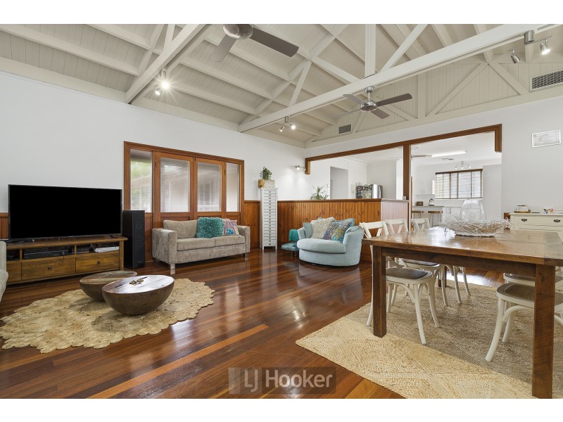 24 Newbold Road, Macquarie Hills NSW 2285