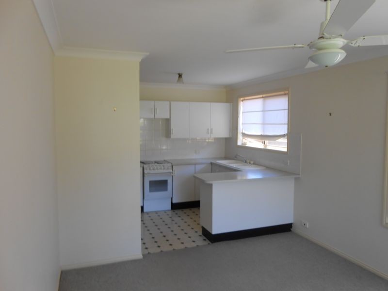 2/73 Rosemary Row, Rathmines NSW 2283
