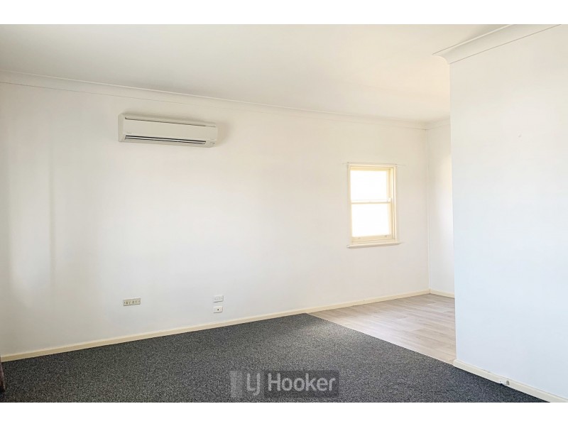 39 Fairfax Road, Warners Bay NSW 2282