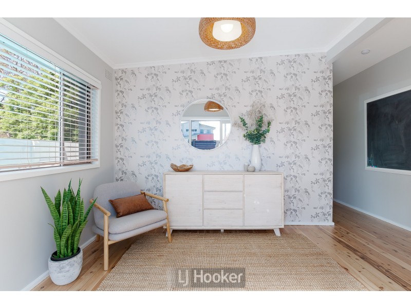 30 Panorama Parade, Warners Bay NSW 2282