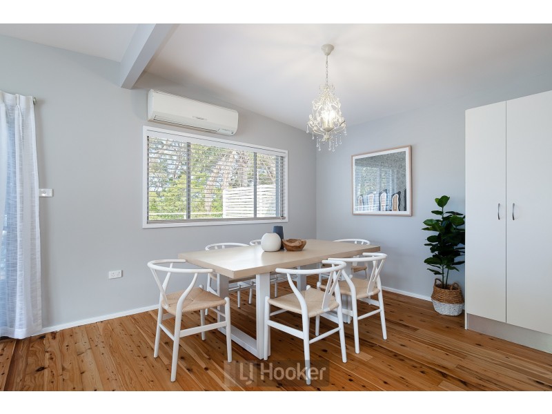 30 Panorama Parade, Warners Bay NSW 2282