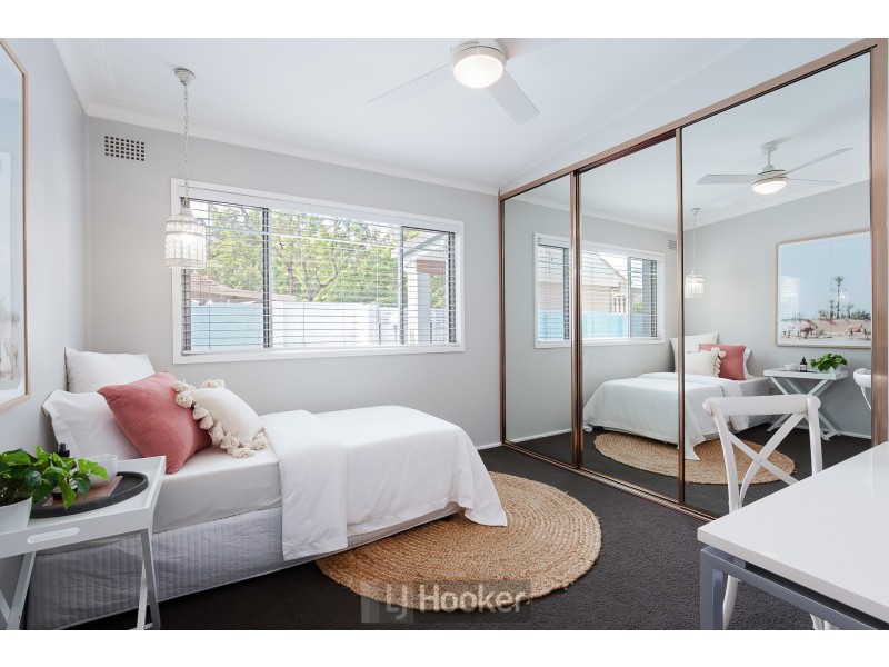 30 Panorama Parade, Warners Bay NSW 2282