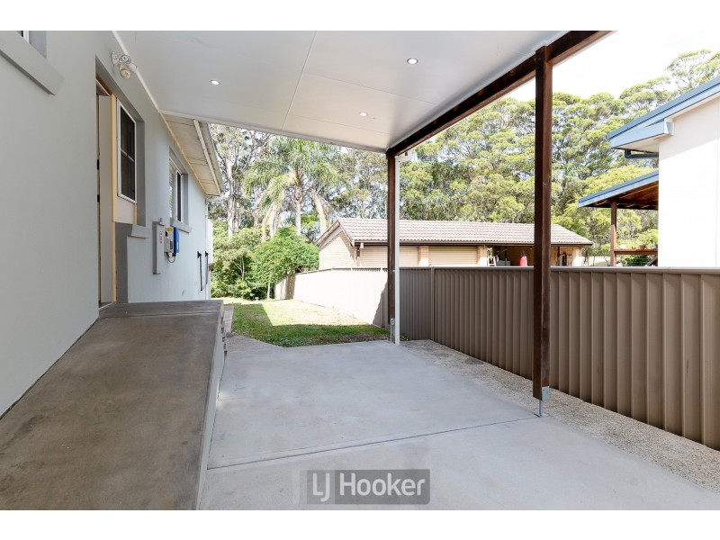 30 Panorama Parade, Warners Bay NSW 2282