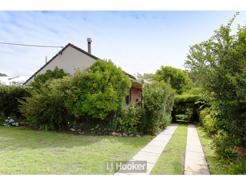 16 Ashbury Street, Adamstown Heights NSW 2289