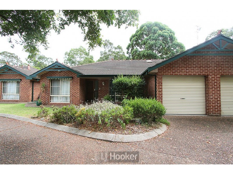 17/115 Ambleside Circuit, Lakelands NSW 2282