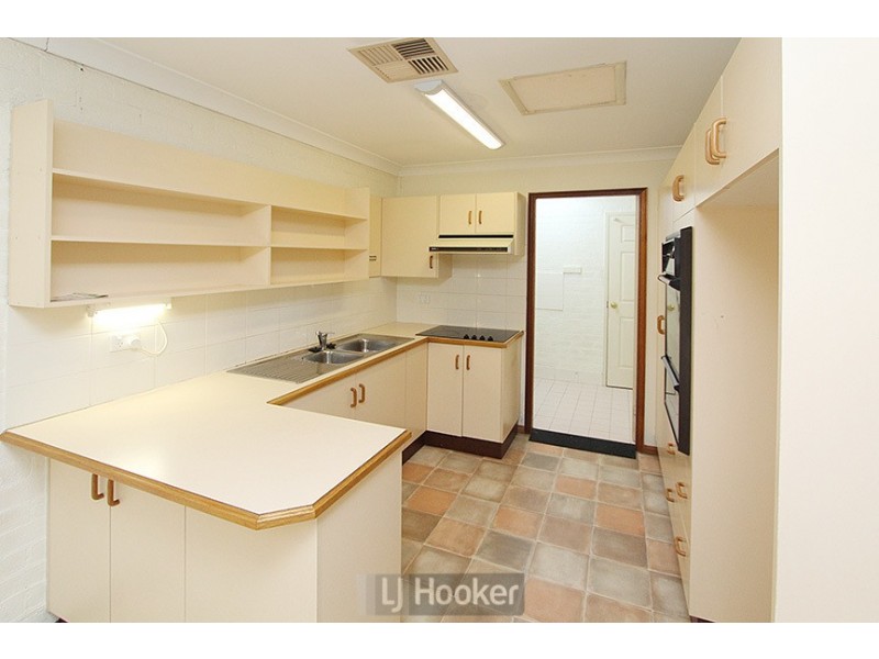 17/115 Ambleside Circuit, Lakelands NSW 2282