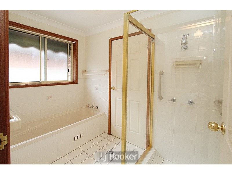 17/115 Ambleside Circuit, Lakelands NSW 2282