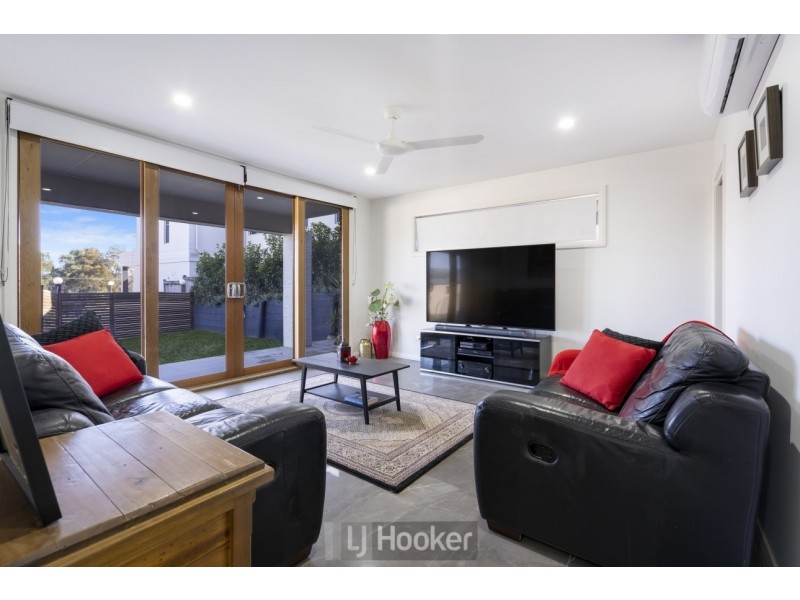 528a The Esplanade, Warners Bay NSW 2282