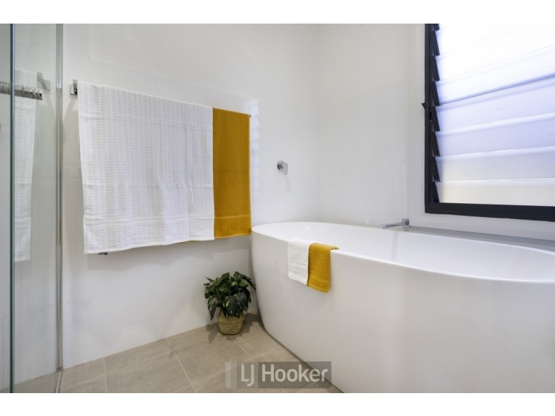 528a The Esplanade, Warners Bay NSW 2282