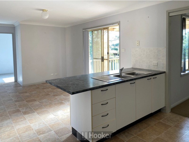 11 Canopus Close, Marmong Point NSW 2284