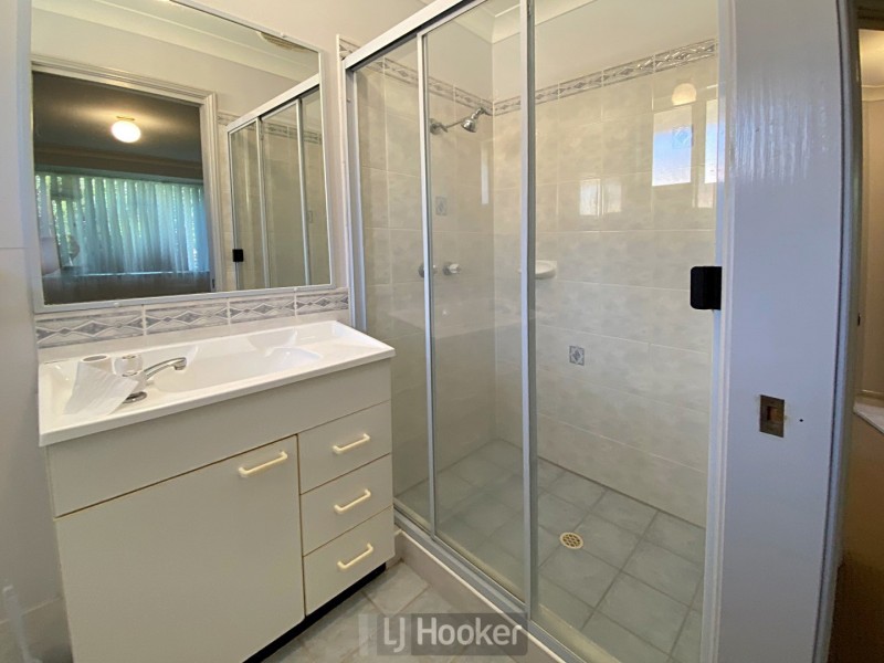 11 Canopus Close, Marmong Point NSW 2284