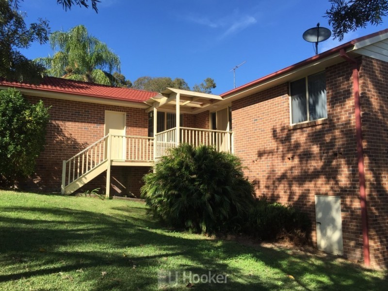 11 Canopus Close, Marmong Point NSW 2284