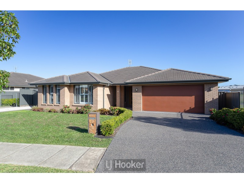 18 John Darling Avenue, Belmont North NSW 2280